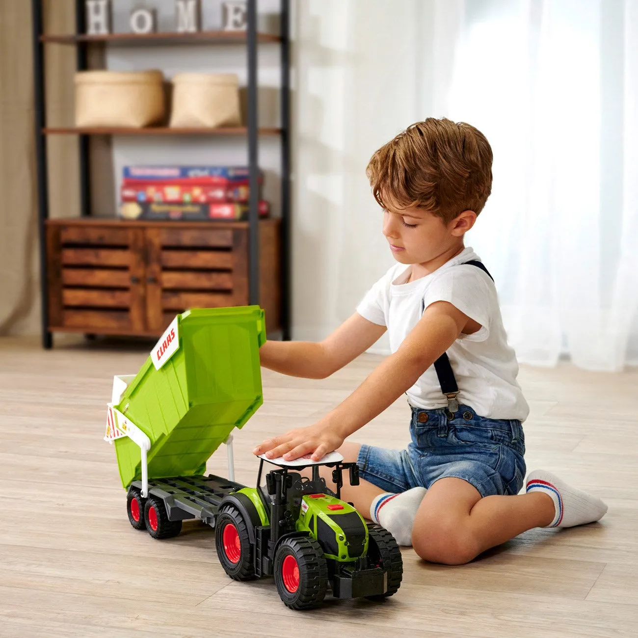 Dickie Toys CLAAS Tractor with Hanger