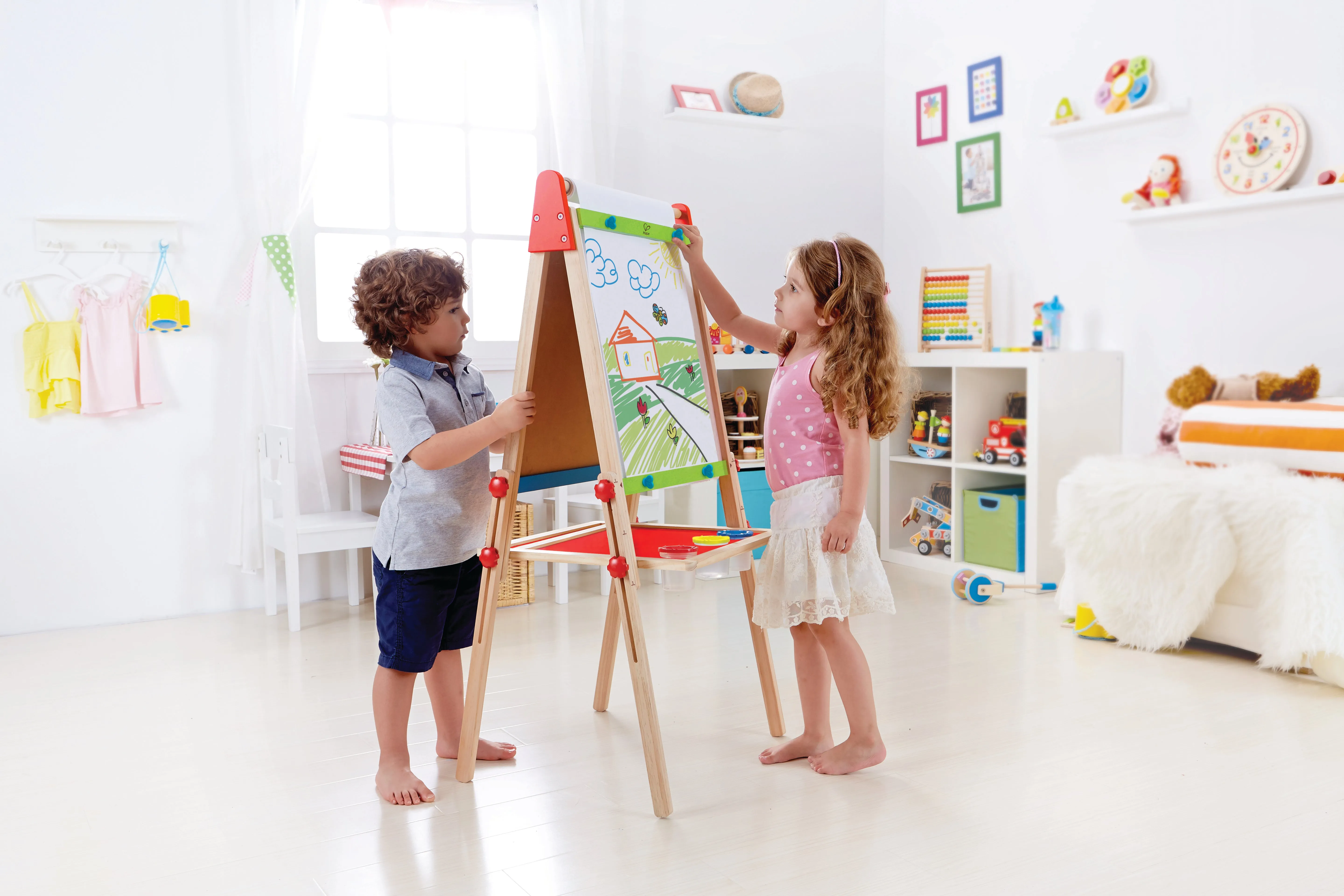 Hape All-In-1 Easel