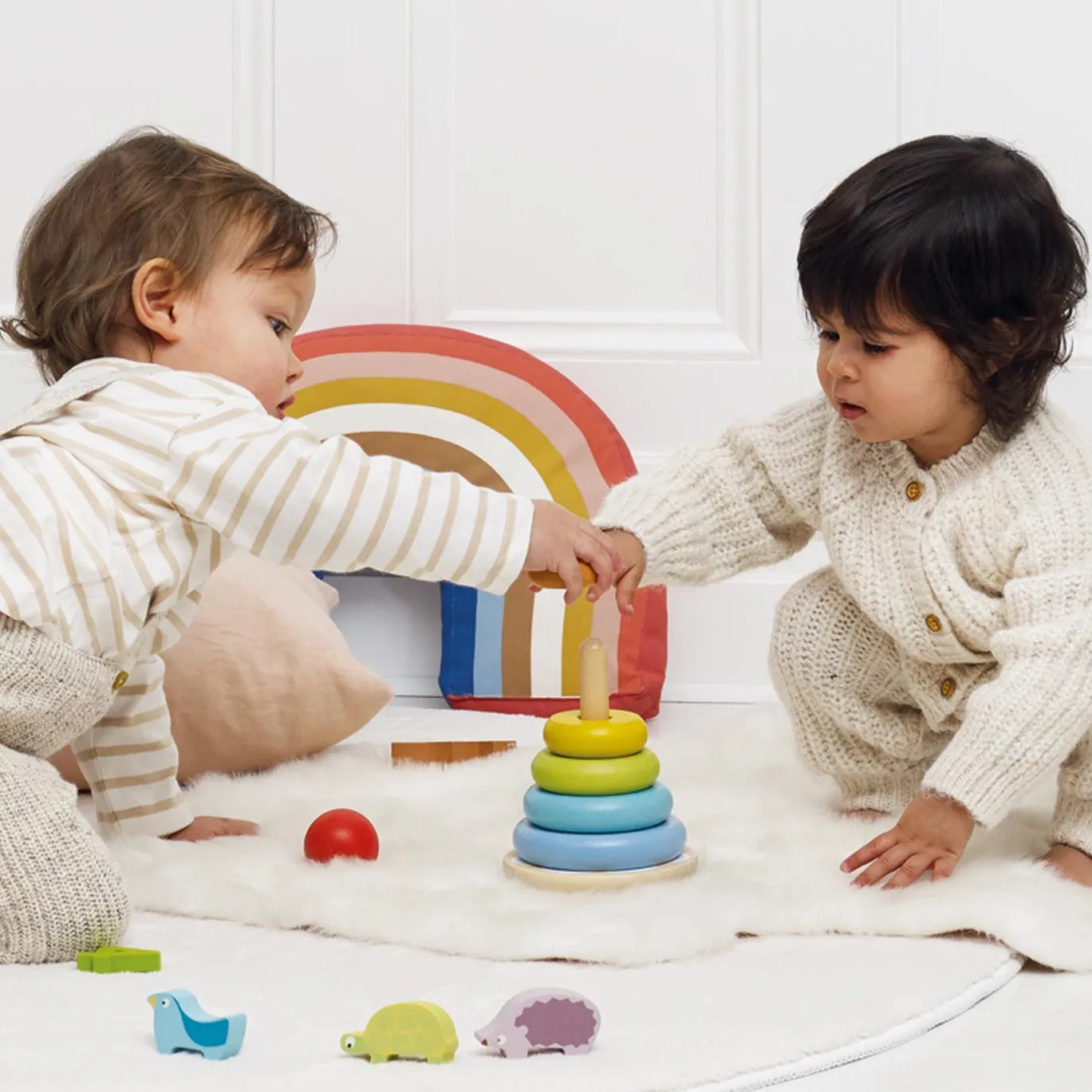 Le Toy Van 011 Rainbow Stacking Tower Wise - Kids Toys
