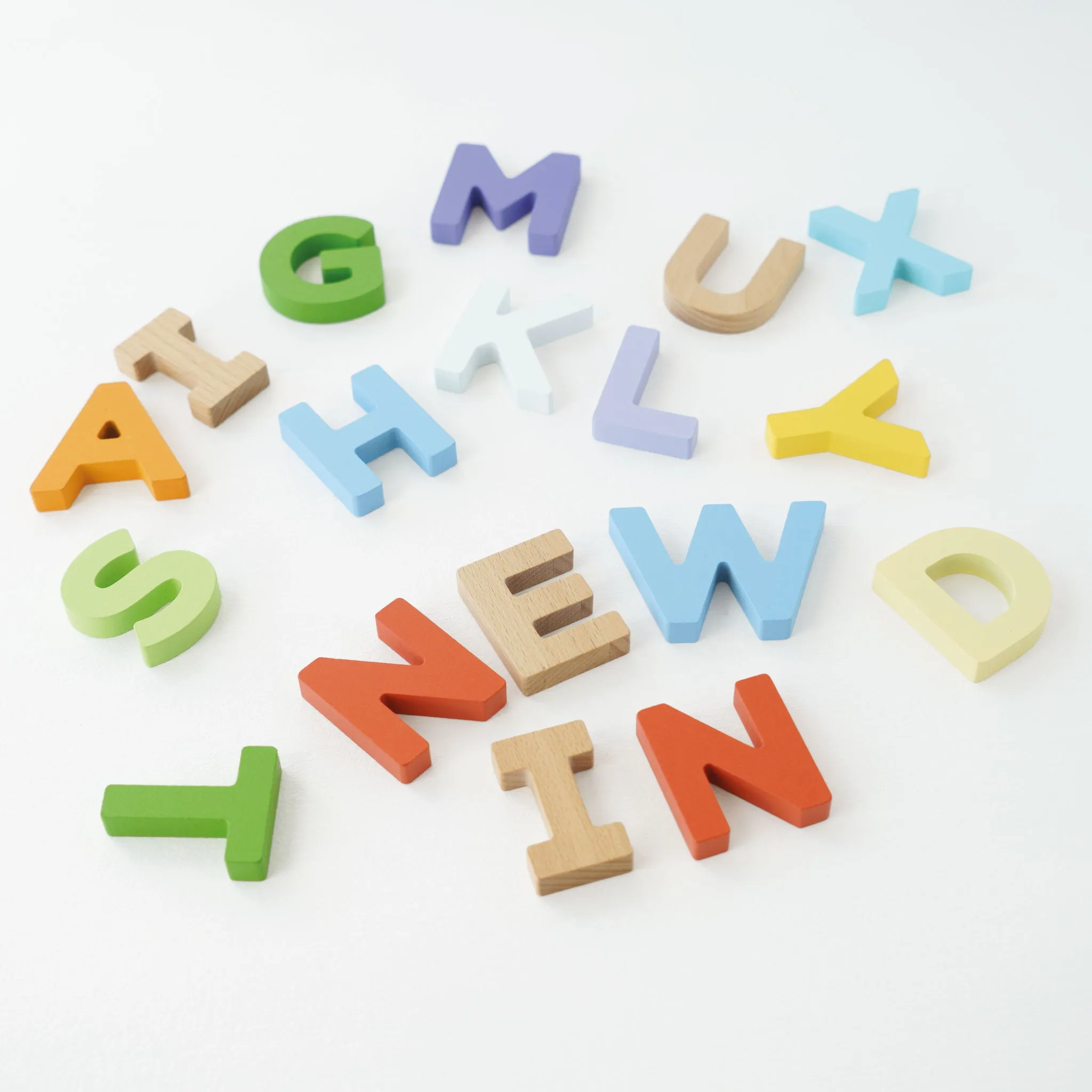 Le Toy Van 143 Wooden Alphabet Set & Bag Wise - Kids Toys