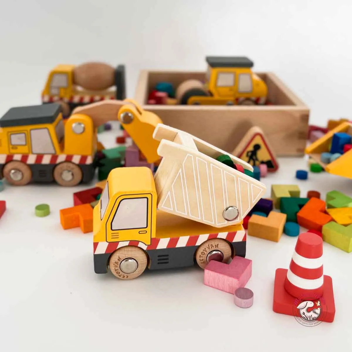 Le Toy Van Construction Toy Vehicles