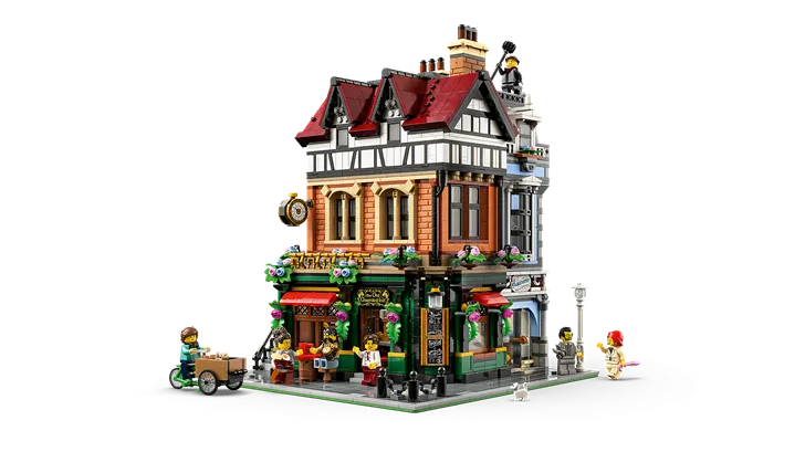 LEGO 10350 Icons Tudor Corner