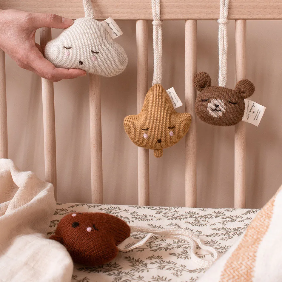 Main Sauvage Baby Gym Toy - Hanging Rattle - Leaf - Ochre