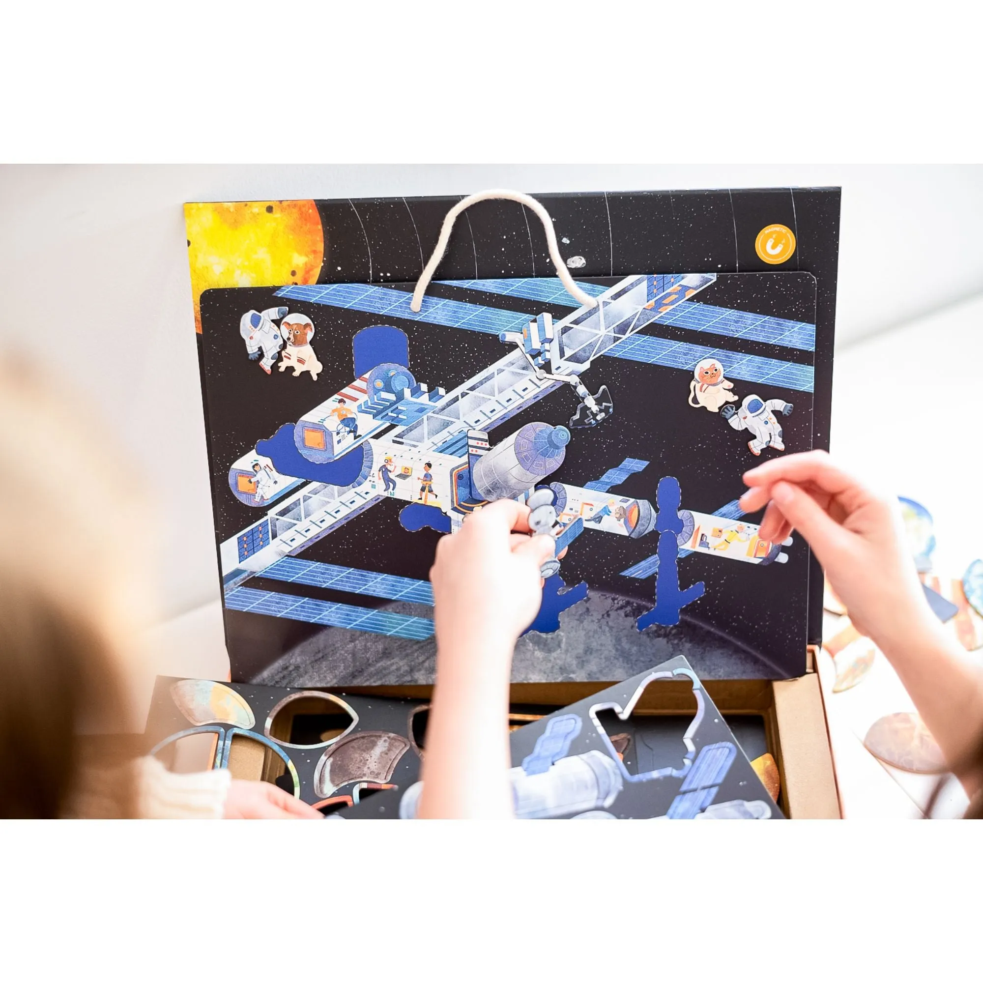 MierEdu Magnetic Puzzle - All About Space