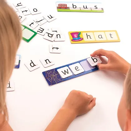 Orchard Toys Match and Spell Wise - Kids Toys