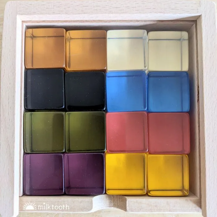 Papoose | Lucite Cubes 16 Earth Blocks with Tray
